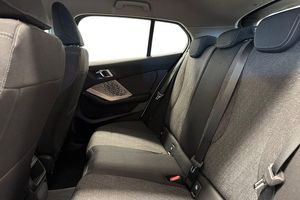 BMW 120 bild 11