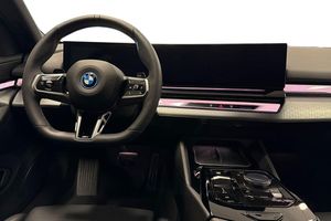 BMW 530 bild 8