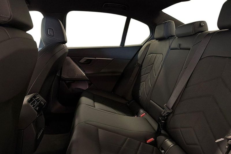 BMW 530 bild 11