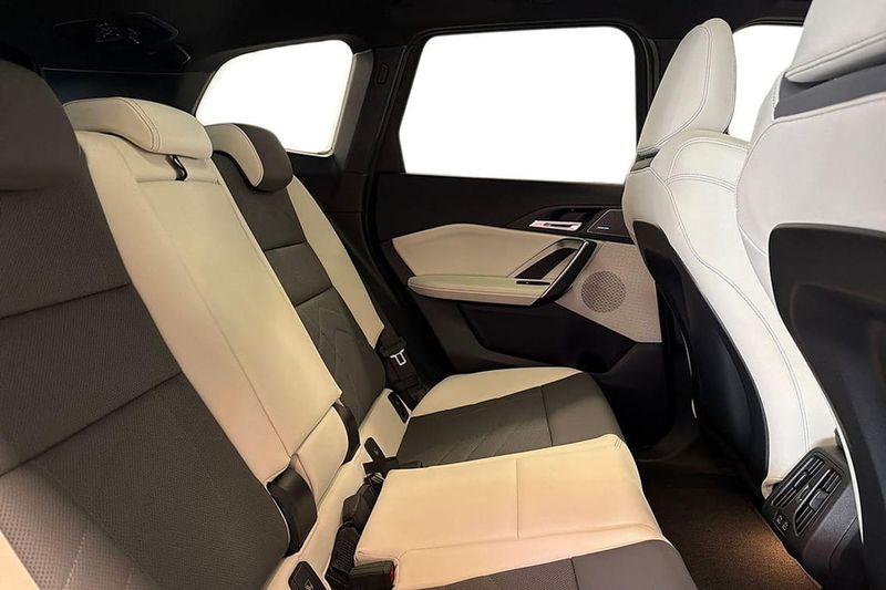 BMW X1 bild 7