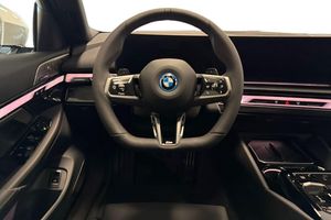 BMW 530 bild 9