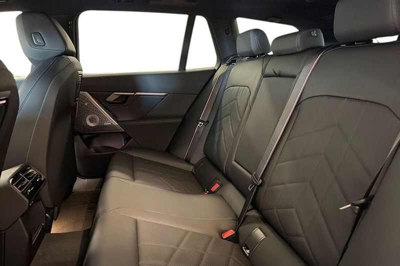 BMW 530 bild 11