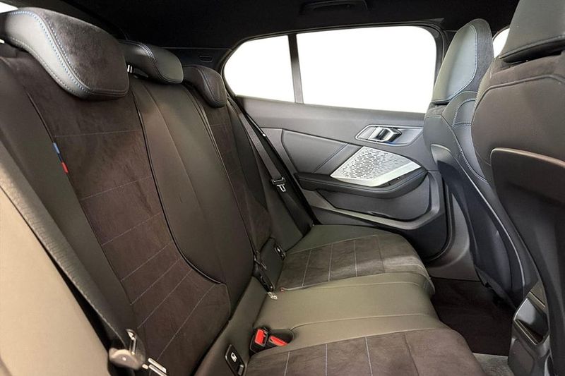 BMW 120 bild 7