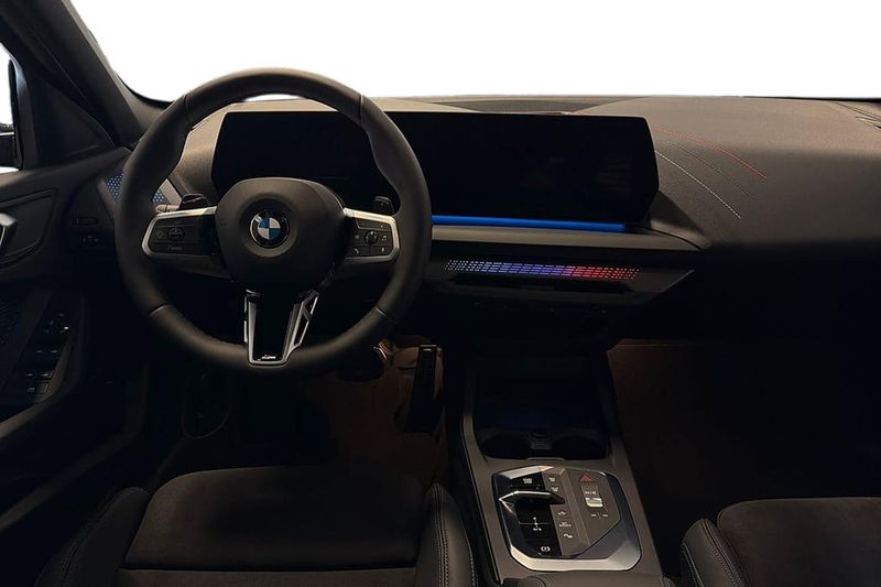 BMW 120 bild 8