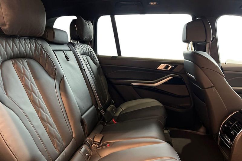 BMW X7 bild 6
