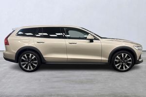 Volvo V60 bild 3