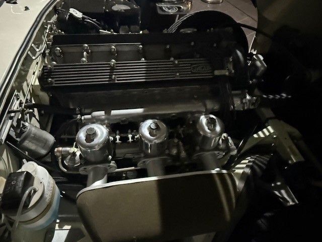 Jaguar E-Type bild 13