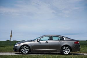 Jaguar XF bild 10