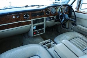 Rolls-Royce Silver Spirit bild 7