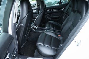 Porsche Panamera bild 12