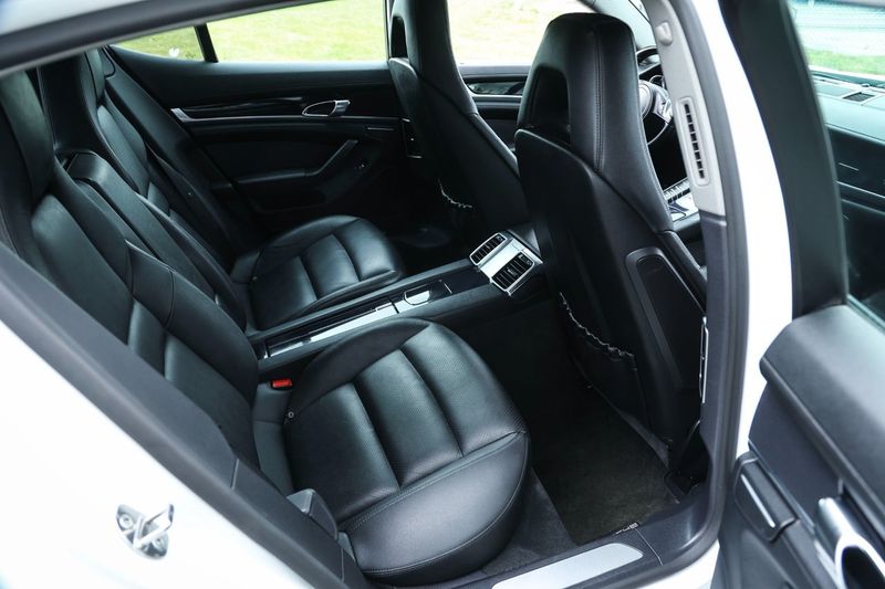 Porsche Panamera bild 13