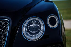Bentley Bentayga bild 14