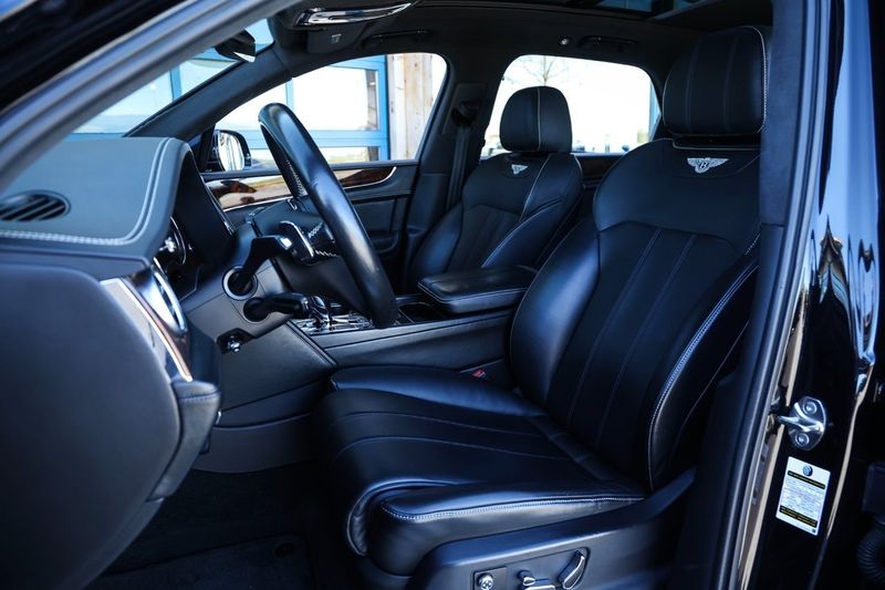 Bentley Bentayga bild 15