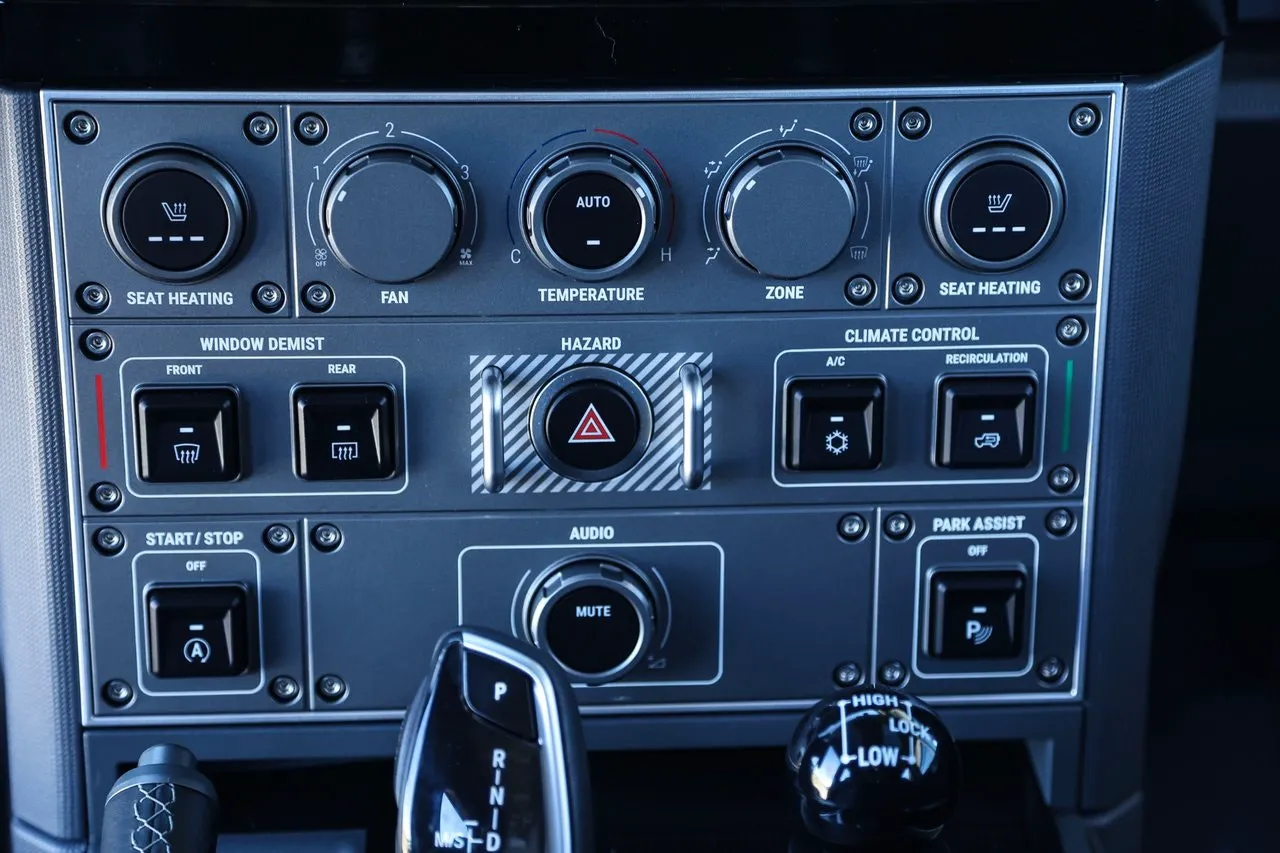 Vehicle image 29