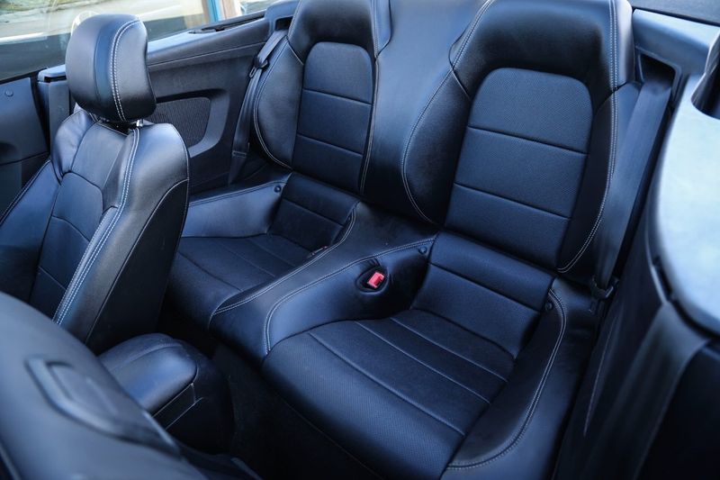 Ford Mustang bild 15