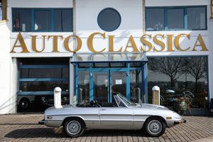 Alfa Romeo Spider bild 1