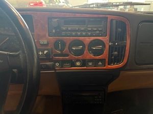 Saab 900 bild 4