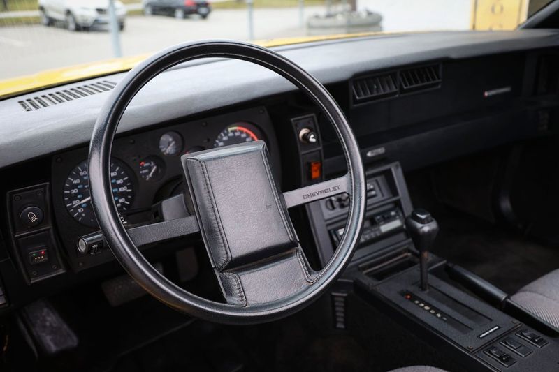 Chevrolet Camaro bild 11