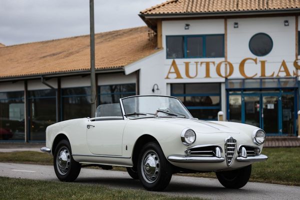Alfa Romeo Giulietta Spider 750 D - 1957