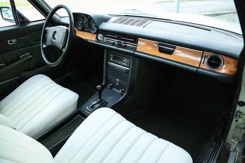 Mercedes 280 bild 14