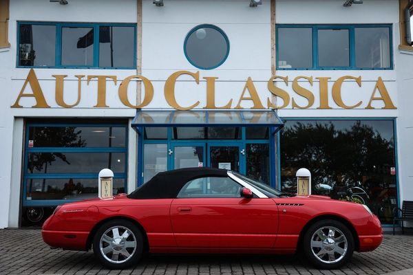 Ford Thunderbird Cabriolet 3.9 V8 - 2002