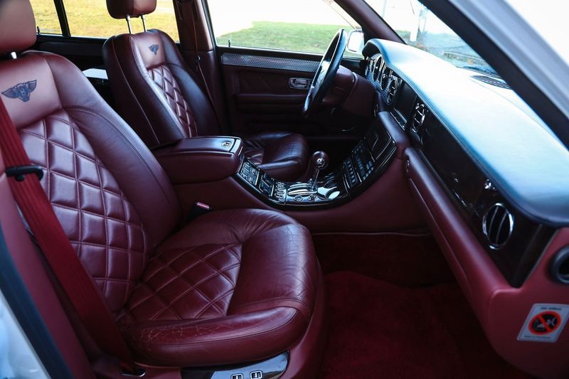 Bentley Arnage bild 16
