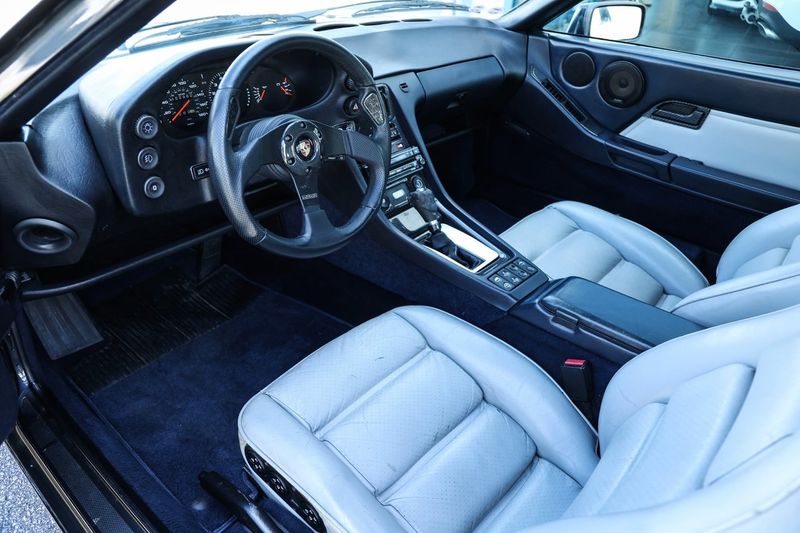 Porsche 928 bild 10