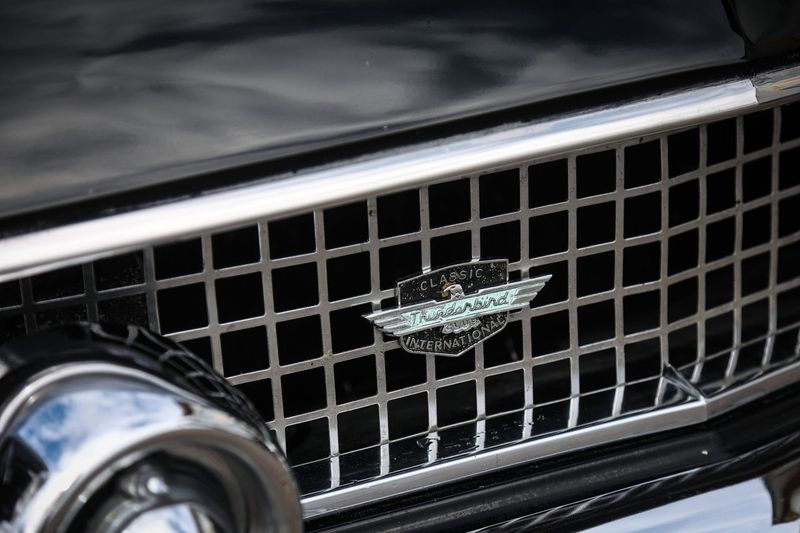 Ford Thunderbird bild 11