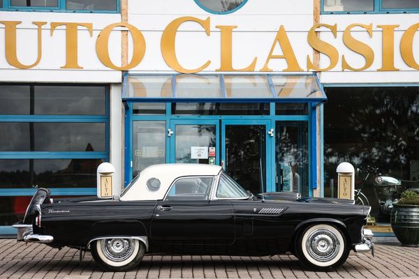 Ford Thunderbird V8 Cabriolet - 1956