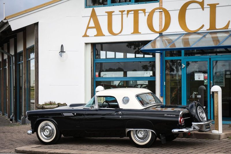 Ford Thunderbird bild 9