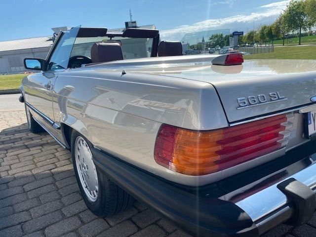Mercedes 560 bild 4