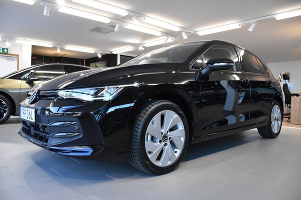 Volkswagen Golf 1.5 eTSI 150hk *LAGERBIL- 0 KR INSATS!* - 2027