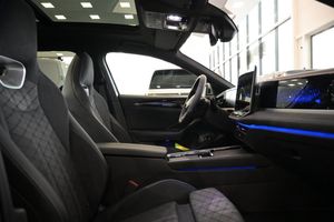 Volkswagen Passat bild 26