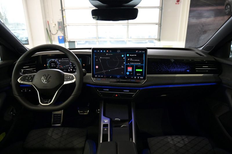 Volkswagen Passat bild 11