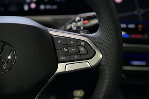 Volkswagen Passat bild 14