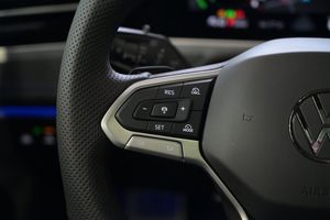 Volkswagen Passat bild 13
