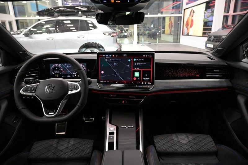 Volkswagen Passat bild 11
