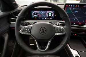 Volkswagen Passat bild 12