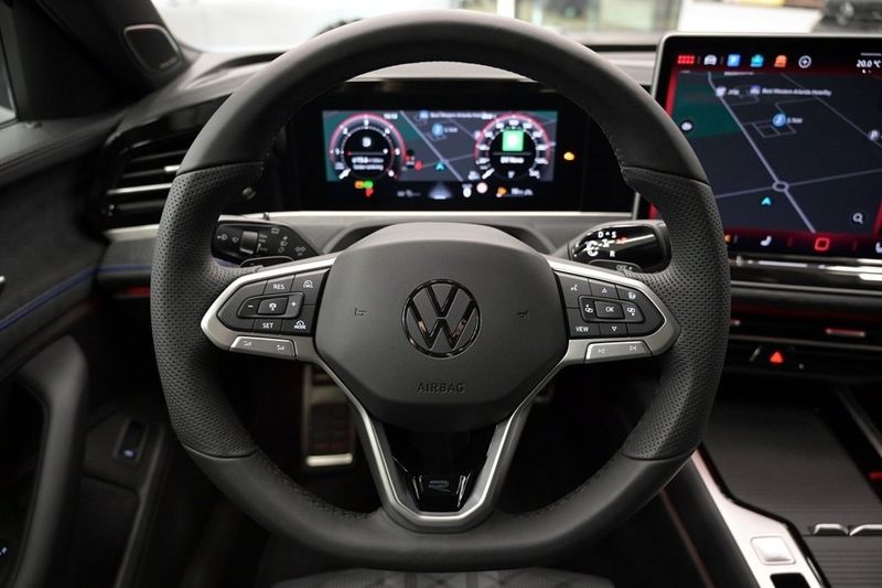 Volkswagen Passat bild 12