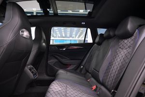 Volkswagen Passat bild 24