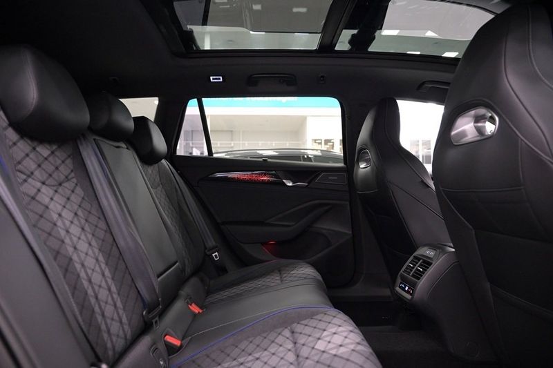 Volkswagen Passat bild 26