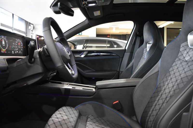 Volkswagen Passat bild 21