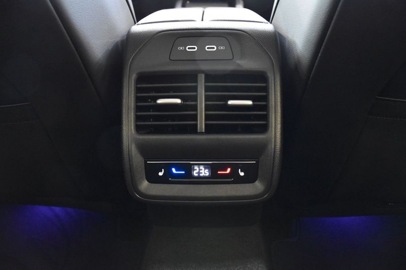 Volkswagen Passat bild 25