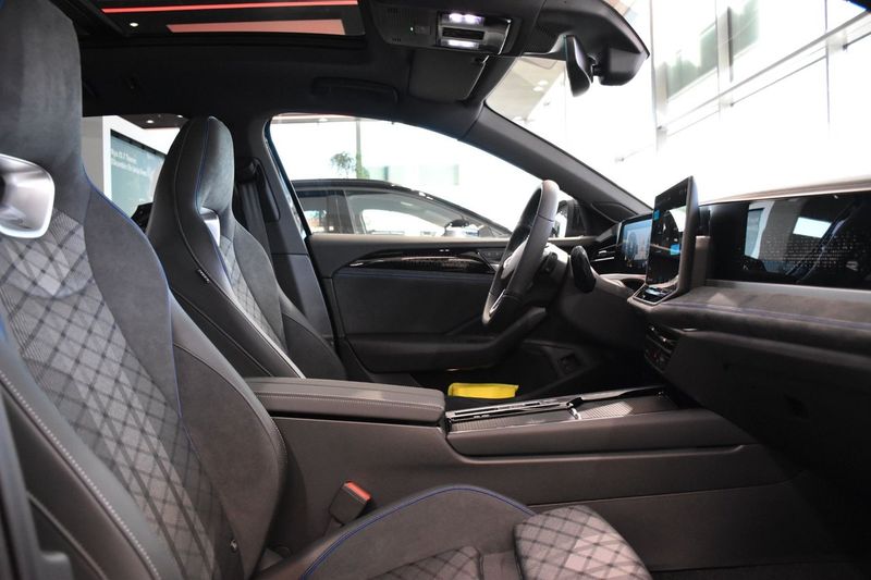 Volkswagen Passat bild 22