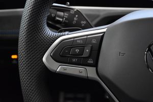 Volkswagen Passat bild 13