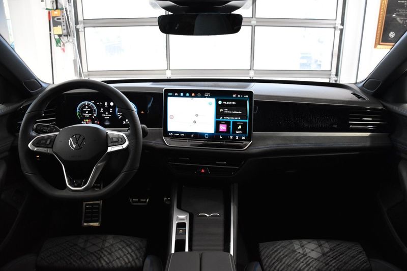 Volkswagen Passat bild 10