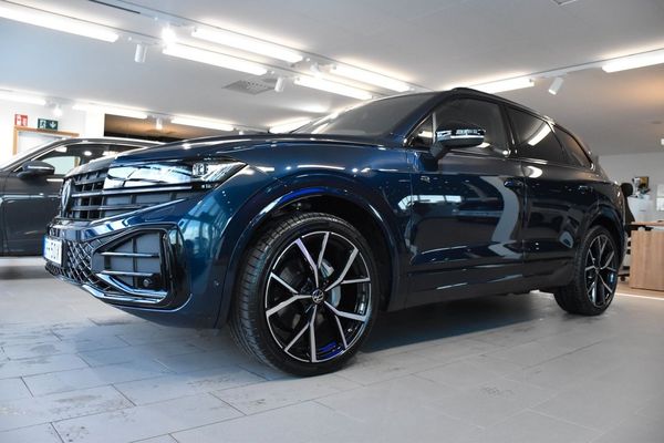 Volkswagen Touareg 286hk 4M R-line Black *FULLUTRUSTAD* - 2026
