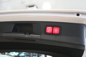 Mercedes E63 AMG bild 16