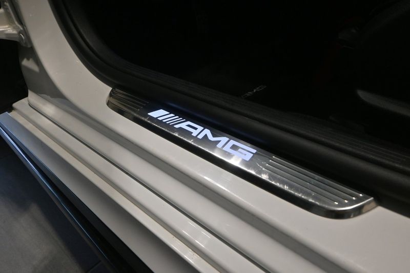 Mercedes E63 AMG bild 19
