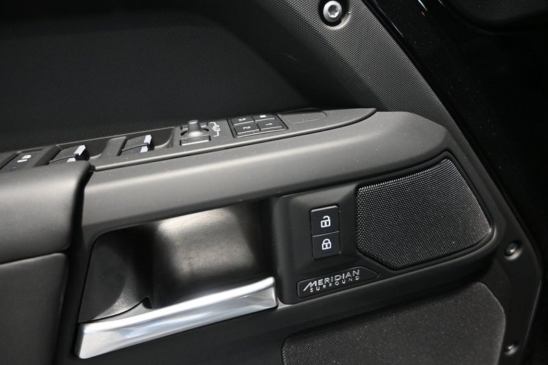 Land Rover Defender bild 19